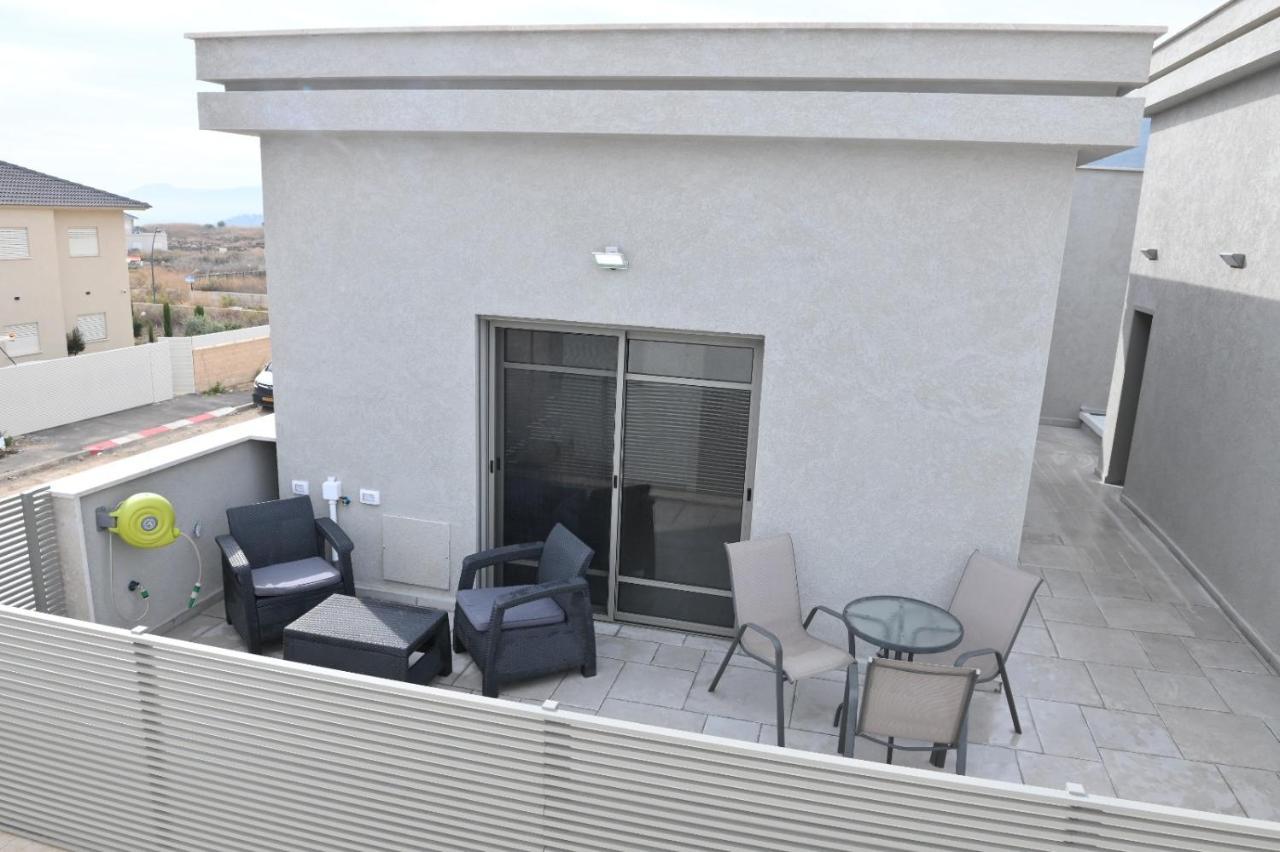 פסגת יובלים Apartment Qiryat Shemona Exterior photo